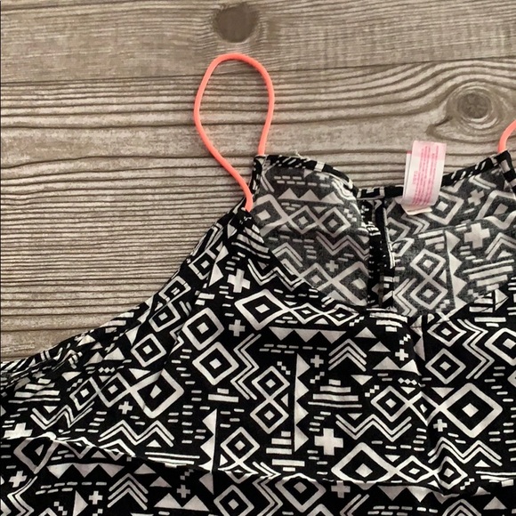 Aztec Print Tank - Picture 3 of 4